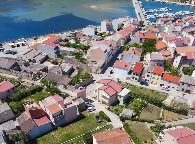 Nana Mija Apartament *