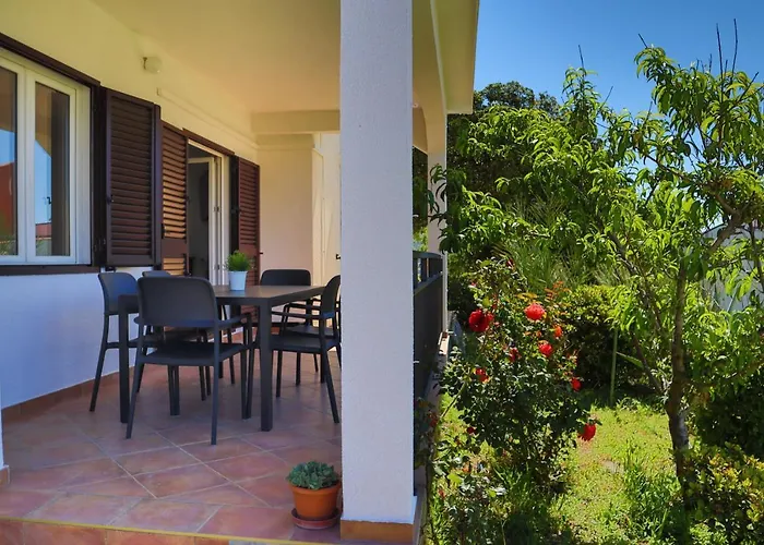 Apartament Nana Mija *