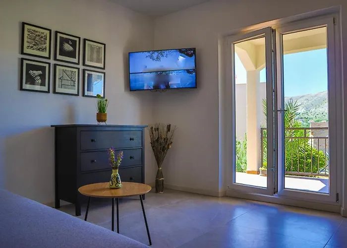 Apartament Nana Mija